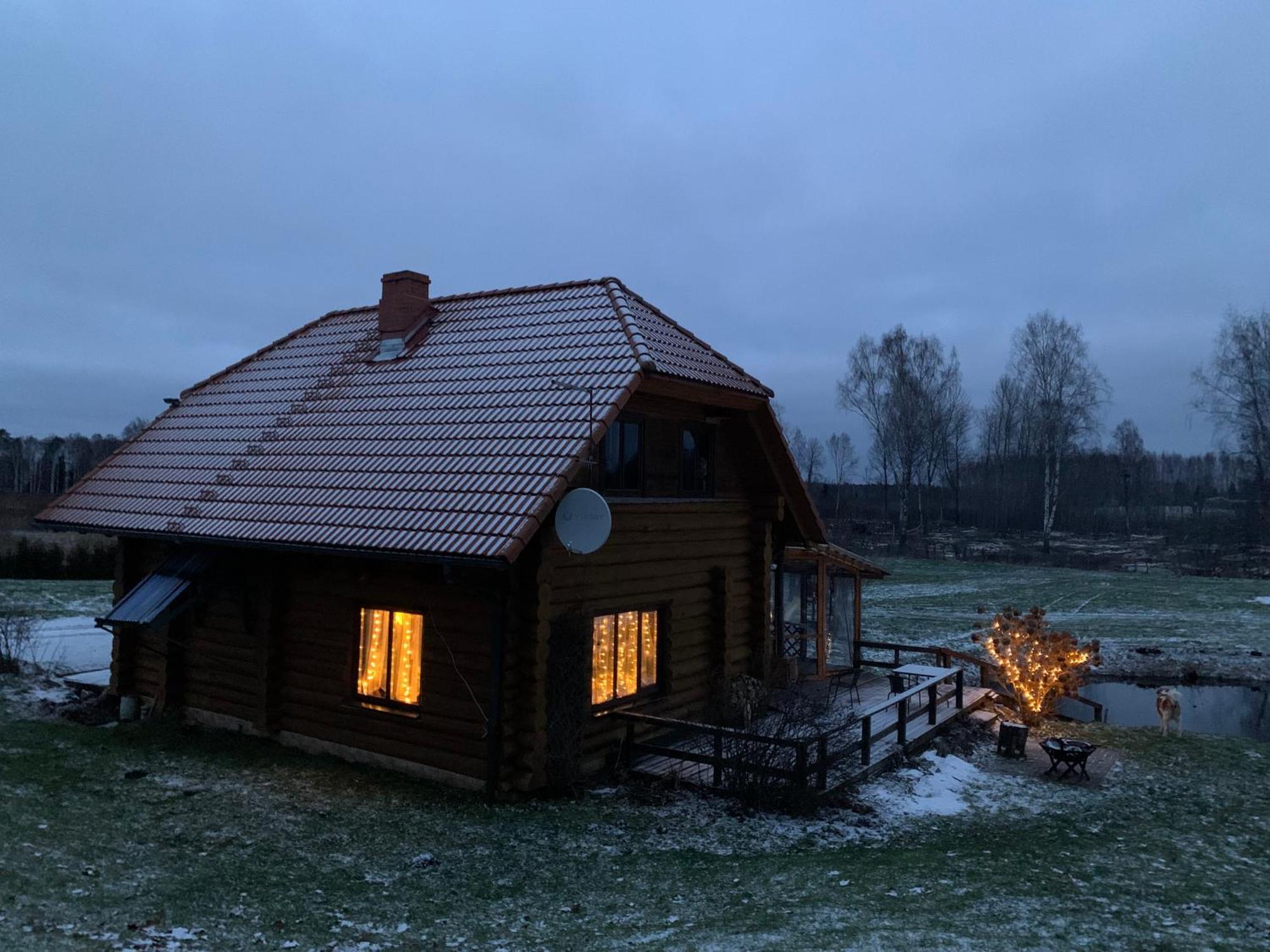 Kundzini Hotel Bīriņi Exterior foto