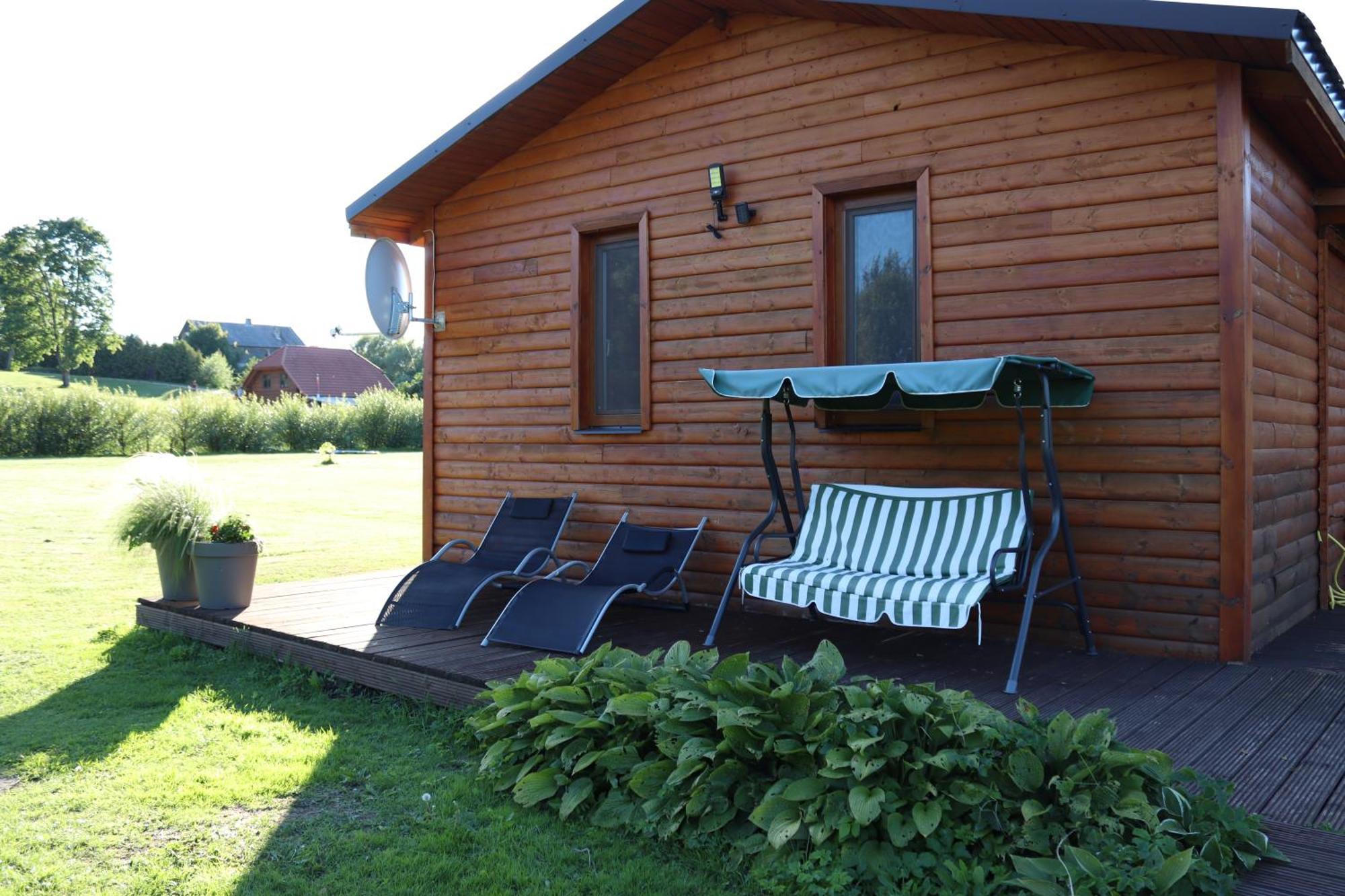 Kundzini Hotel Bīriņi Exterior foto